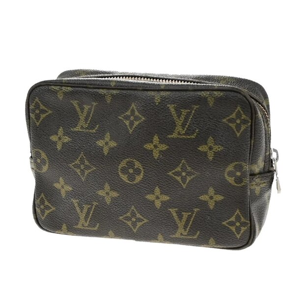 LOUIS VUITTON Trousse Toilette 18 Clutch Hand Bag Monogram Brown M47526 38YH113